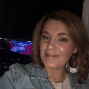 Meet your Posher, Brandy